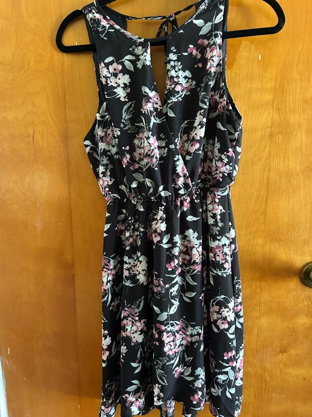 Floral dress - Picture 4 of 7